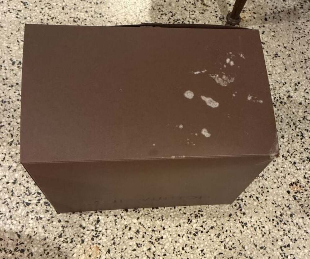 Louis Vuitton Authentic Branded Empty Gift Box and Shopping Bag Set - Picture 2 of 6